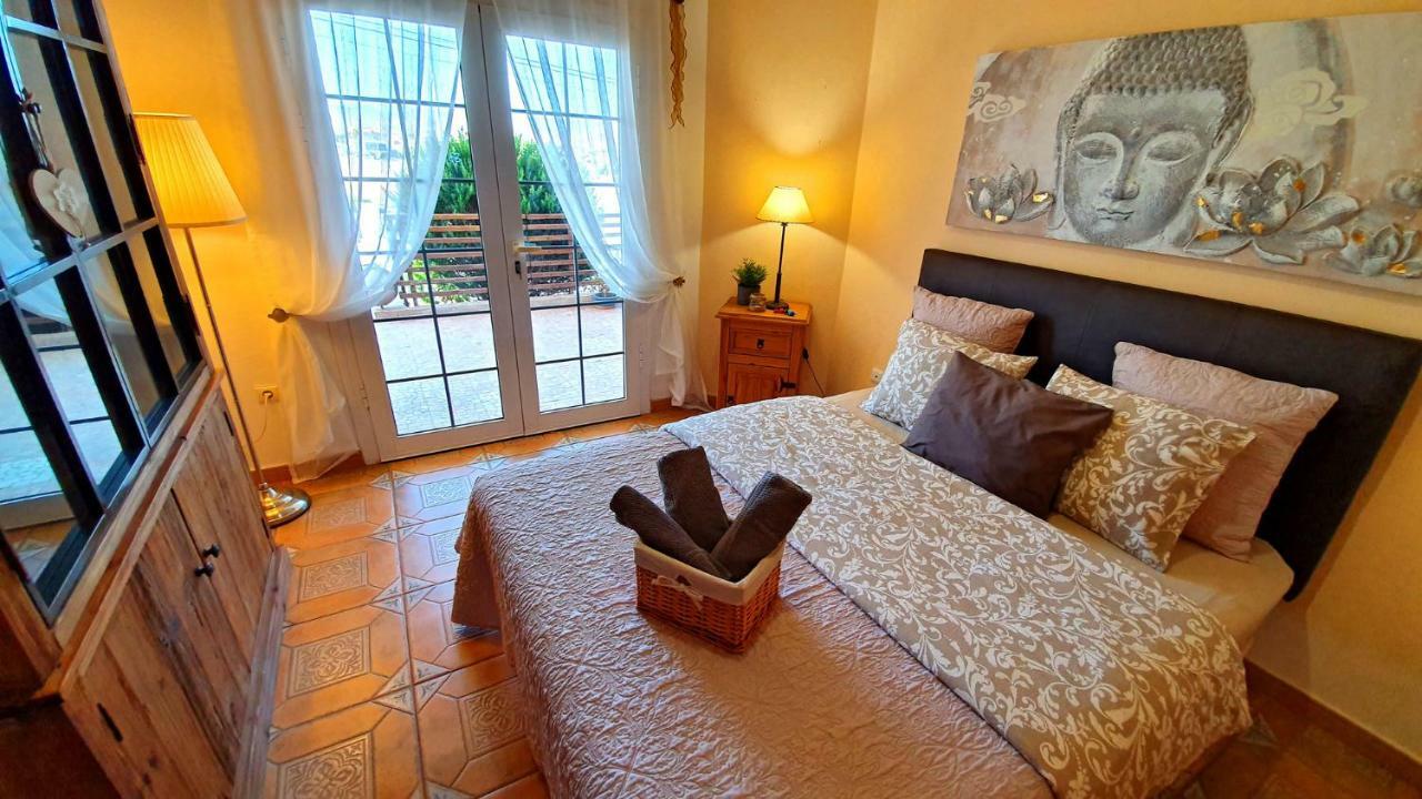 Ferienhaus Casa Blanca - Tarajalejo - Glasfaserinternet - Meerblick Kültér fotó