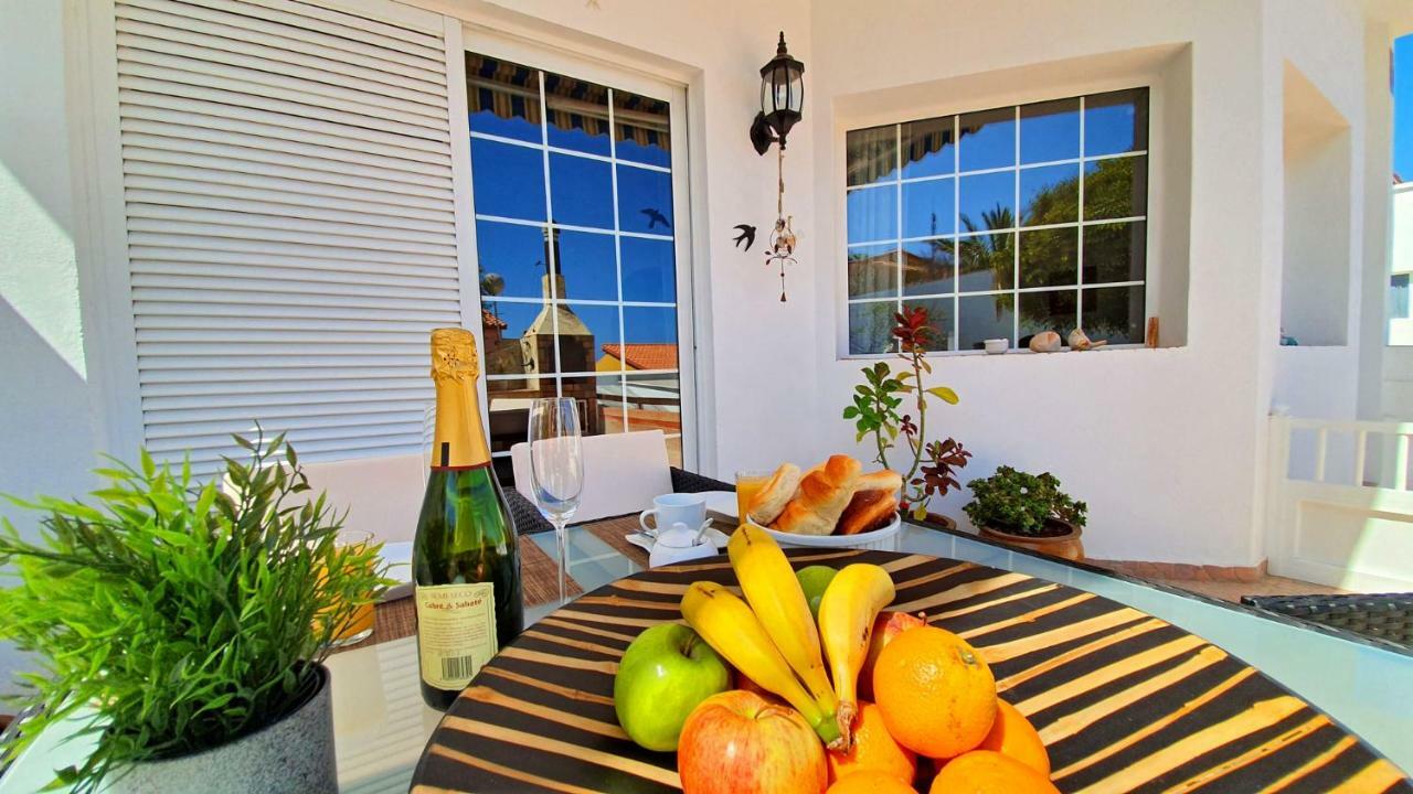 Ferienhaus Casa Blanca - Tarajalejo - Glasfaserinternet - Meerblick Kültér fotó