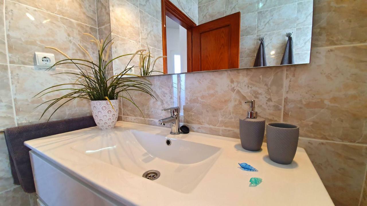 Ferienhaus Casa Blanca - Tarajalejo - Glasfaserinternet - Meerblick Kültér fotó