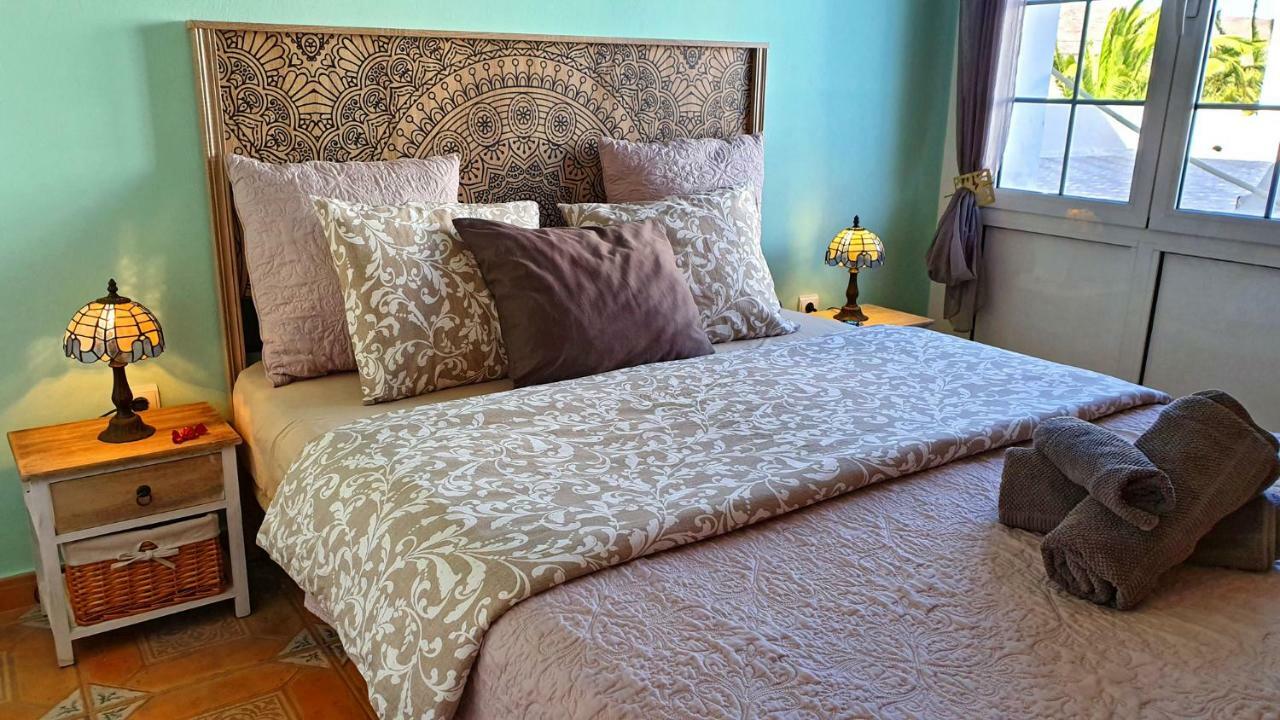 Ferienhaus Casa Blanca - Tarajalejo - Glasfaserinternet - Meerblick Kültér fotó