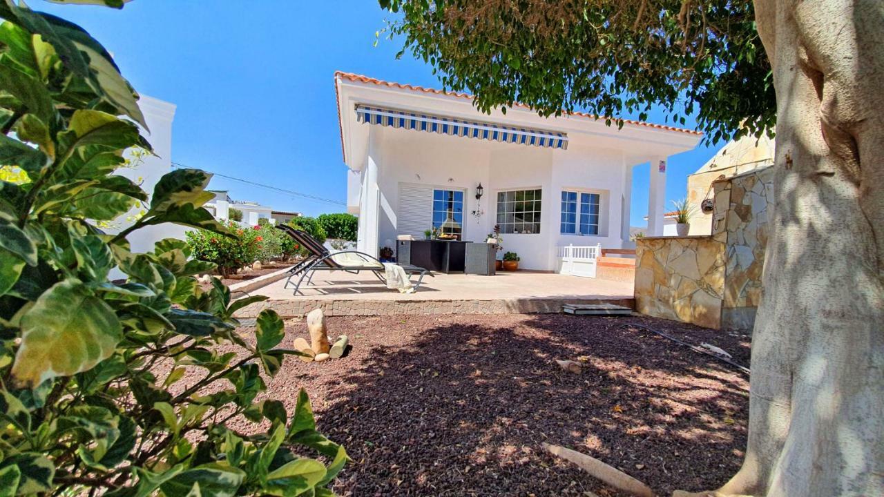 Ferienhaus Casa Blanca - Tarajalejo - Glasfaserinternet - Meerblick Kültér fotó