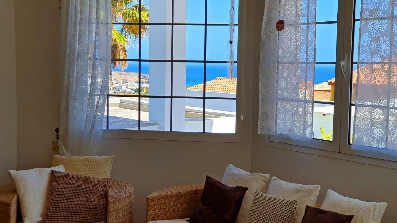 Ferienhaus Casa Blanca - Tarajalejo - Glasfaserinternet - Meerblick Kültér fotó