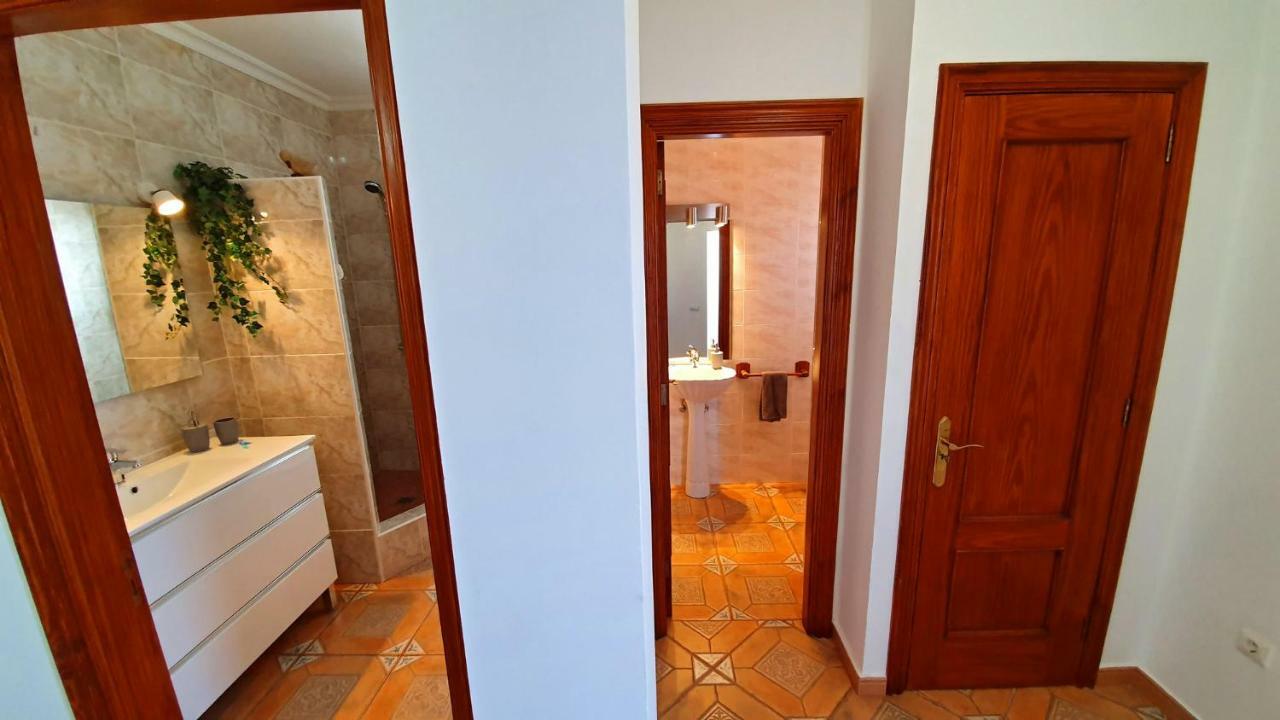 Ferienhaus Casa Blanca - Tarajalejo - Glasfaserinternet - Meerblick Kültér fotó